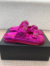 DAD SANDAL IN MAGENTA PURPLE SHEEPSKIN MULE